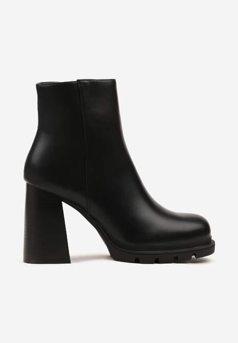 Czarne Botki na Platformie z Tłoczeniem i Stożku Latamea