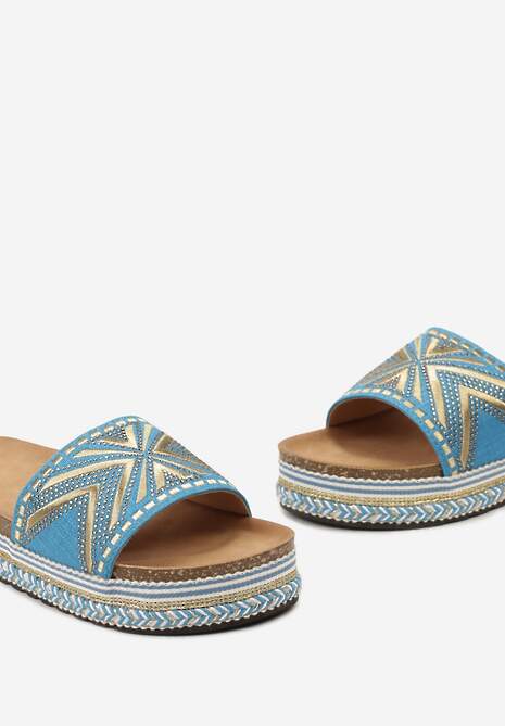 Niebieskie Klapki Boho Ozdobione Plecionką i Błyszczącym Przeszyciem Piwita
