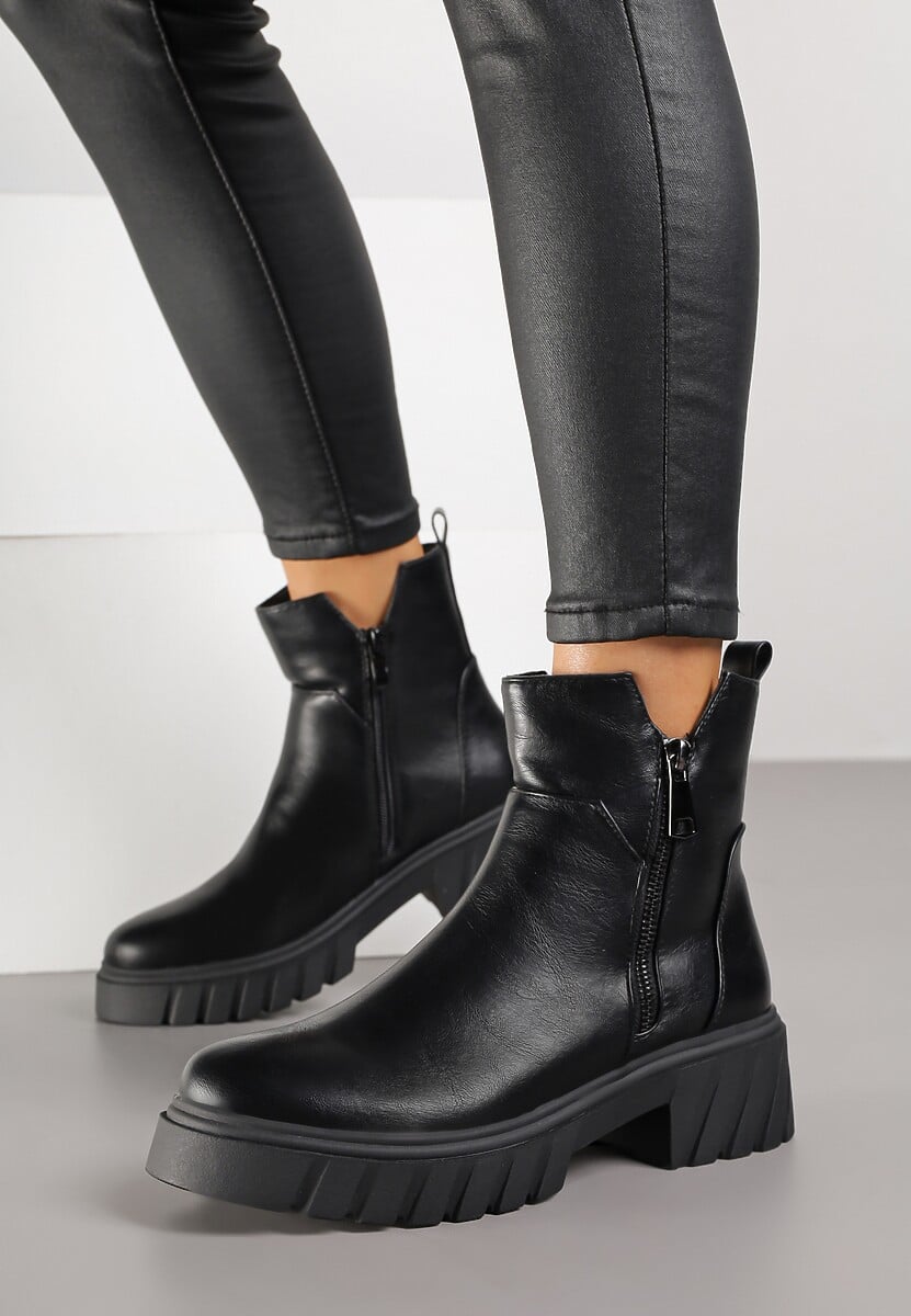 Czarne Botki do Kostki z Suwakiem na Grubej Podeszwie z Tłoczeniami Redvira