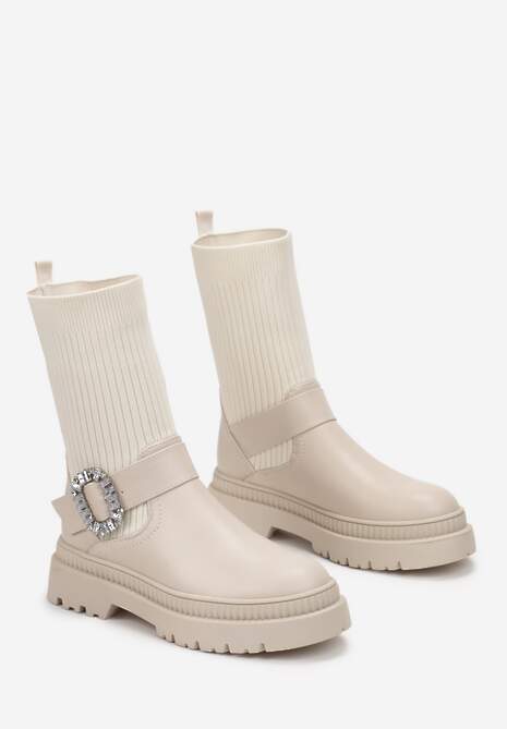 Beżowe Botki Workery z Dzianinową Elastyczną Cholewką i Biżuteryjną Klamrą Nalipno