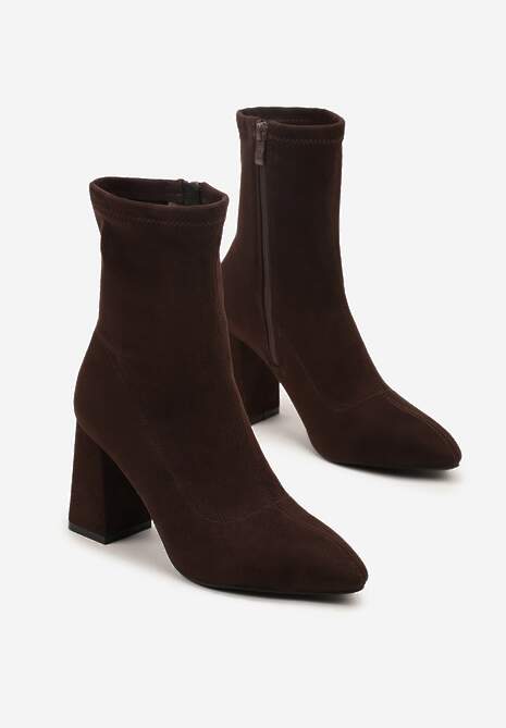 Ciemnobrązowe Botki Vices z Imitacji Zamszu na Słupkowym Obcasie z Przylegającą Cholewką Morenne