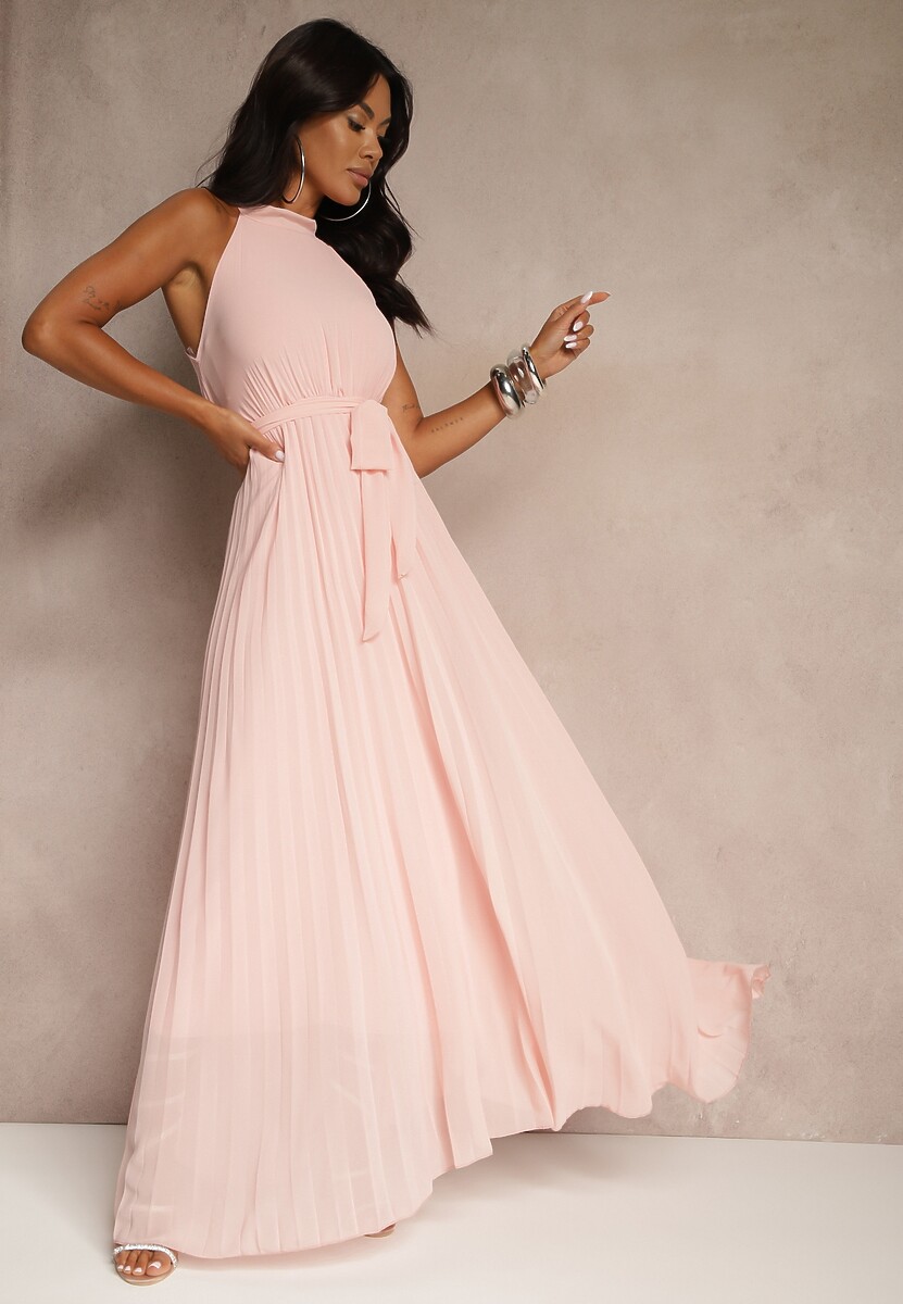 Czarna Sukienka Maxi bez Rękawów z Gumką w Talii z Plisowanej Tkaniny Pesstia