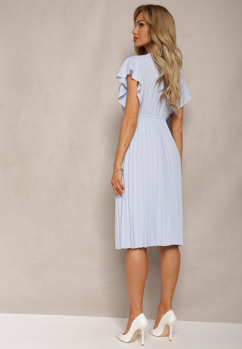 Jasnoniebieska Rozkloszowana Sukienka Midi z Plisami na Dole Nairata