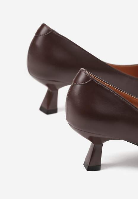 Brązowe Czółenka Vices na Kaczuszce z Wkładką ze Skóry Naturalnej Nalibre