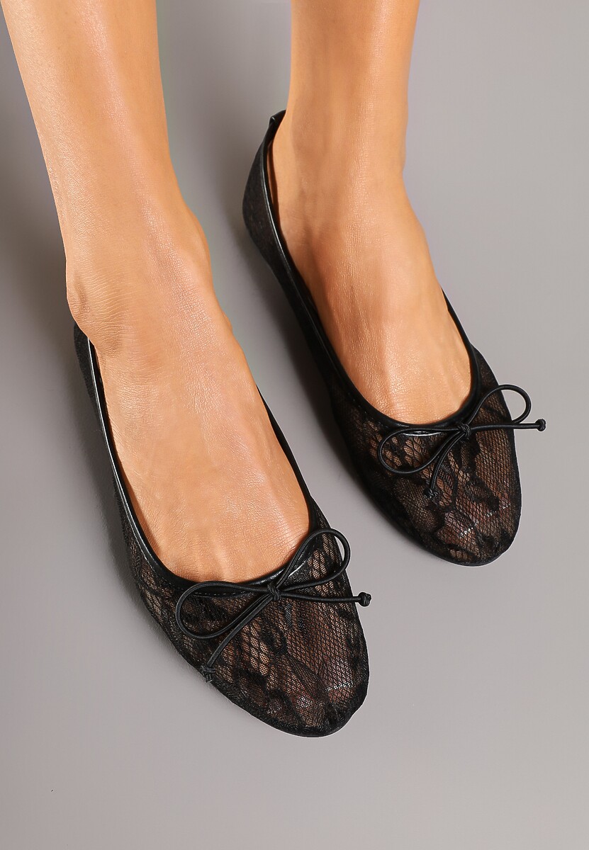 Czarne Koronkowe Balerinki Zdobione Delikatną Kokardką Senariana