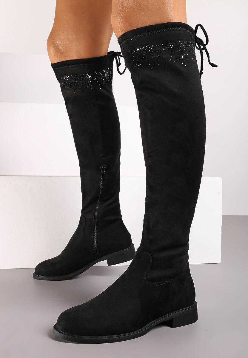 Czarne Kozaki Muszkieterki na Płaskiej Podeszwie Ozdobione Cyrkoniami i Sznurkiem Floralind