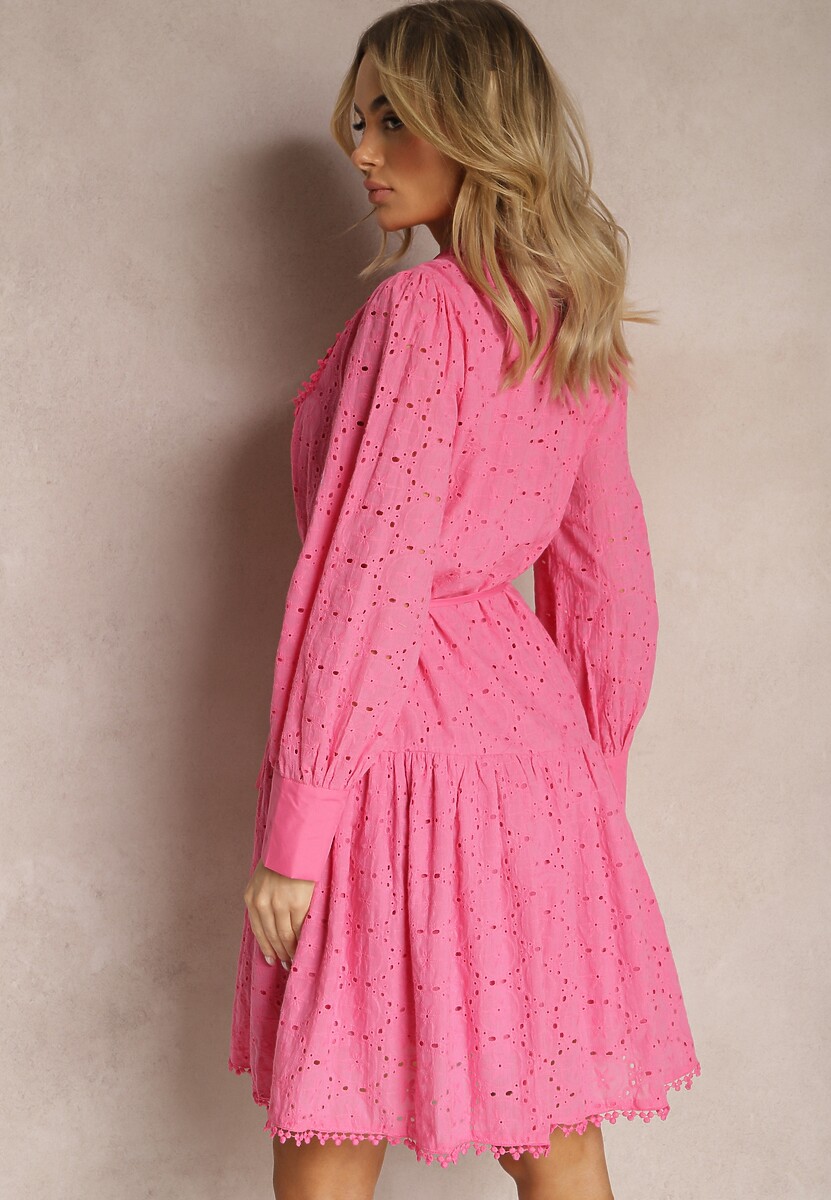 Fuksjowa Sukienka Zdobiona Haftowaniem i Perłowymi Guzikami ze Stójką Wialon