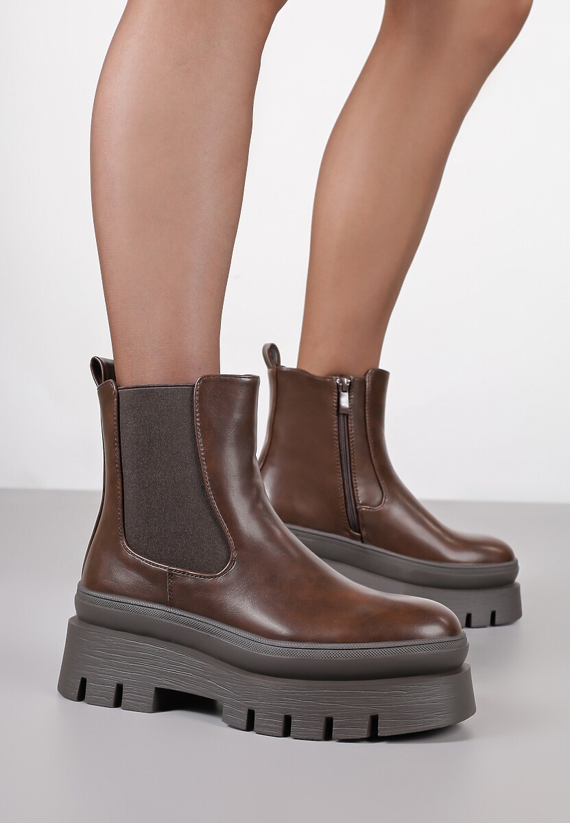 Brązowe Casualowe Botki Typu Sztyblety na Tłoczonej Platformie Riadira