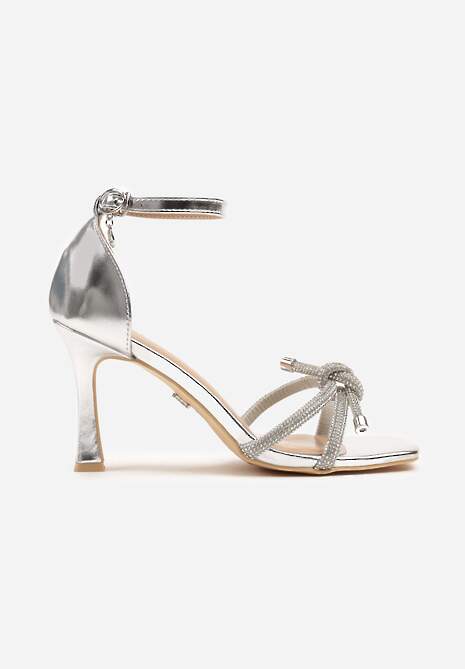 Srebrne Sandały Vices z Cyrkoniowymi Paskami Erathela