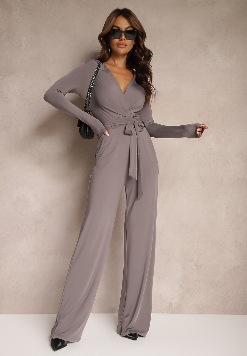 Czarny Kombinezon z Kopertowym Dekoltem Ivemie