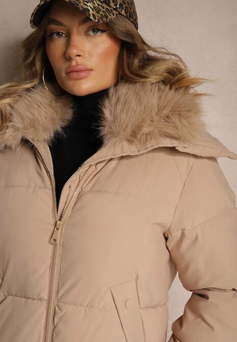 Beżowa Kurtka o Długim Kroju z Pikowaniem Odpinanym Futerkiem i Kapturem Vilathra