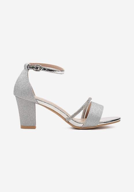 Srebrne Sandały na Słupku Ozdobione Cyrkoniami i Brokatem Zapinane na Sprzączkę Wejkis