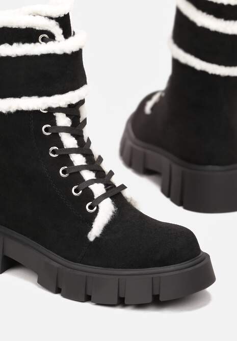 Czarne Botki Workery na Grubej Podeszwie z Futerkiem Valiro