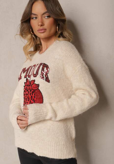 Jasnobeżowy Sweter z Dodatkiem Wełny Ozdobiony Naszywką Truskawką i Napisem Zozizelle