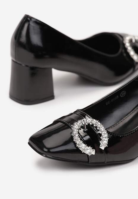 Czarne Lakierowane Czółenka z Kwadratowym Noskiem i Sprzączką z Cyrkonii Hikona