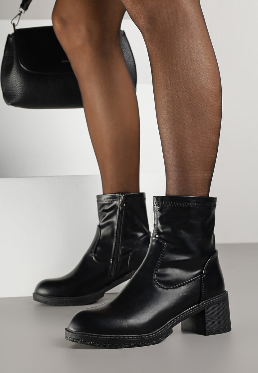 Czarne Botki do Kostki Vices na Klocku z Dopasowaną Cholewką Alavitta