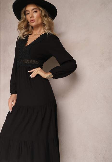 Czarna Sukienka Rozkloszowana z Falbanką i Koronką Kiaya