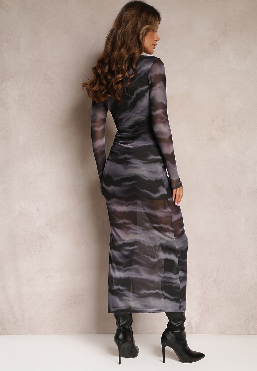 Czarna Siateczkowa Sukienka w Marmurkowy Wzór o Dopasowanym Kroju Rockes