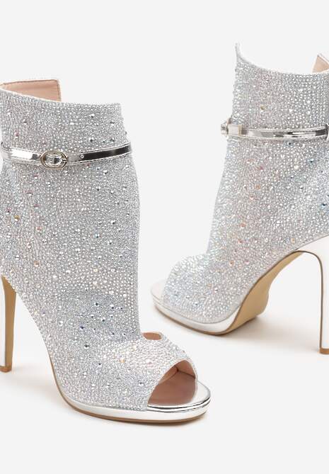 Srebrne Asymetryczne Sandały na Szpilce Ozdobione Cyrkoniami Selamin