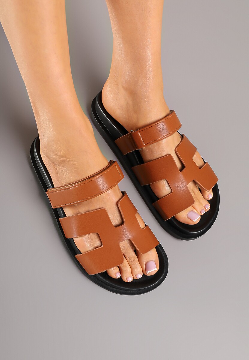 Brązowe Klapki Ozdobione Wycięciami Fenelissa