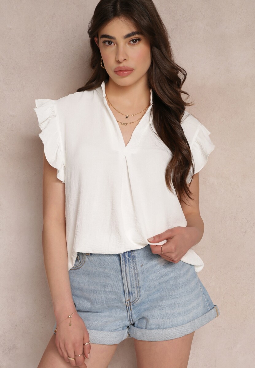 Beżowa Bluzka z Falbankami przy Ramionach i Głębokim Dekoltem Eleonor