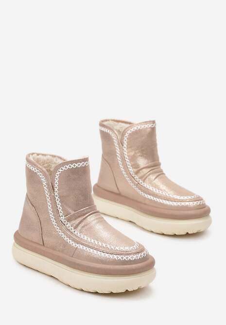 Złote Błyszczące Śniegowce na Platformie z Kontrastowymi Przeszyciami Okuniza