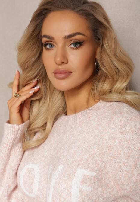 Różowy Sweter z Ozdobnym Napisem Wykończony Ściągaczami Minisoji