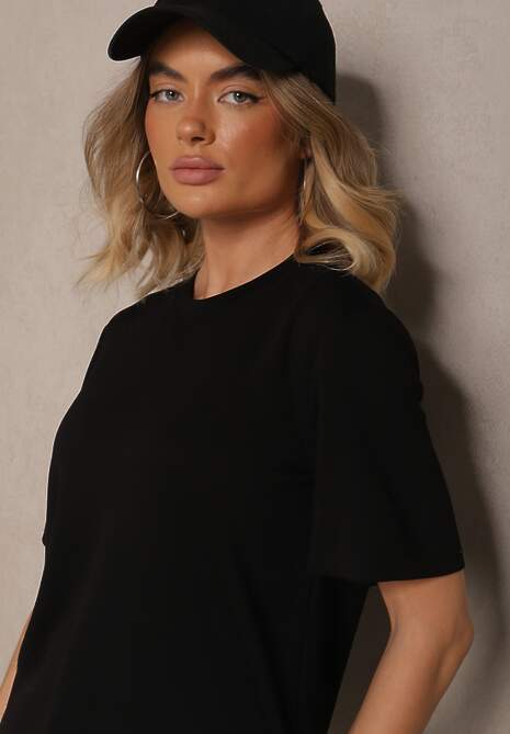 Czarny T-shirt Oversize z Wiskozą o Klasycznym Fasonie Adeleina