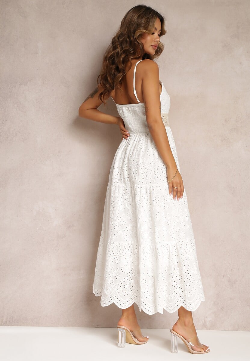 Biała Haftowana Sukienka z Bawełny na Cienkich Ramiączkach Ozdobiona Cekinami Helatia