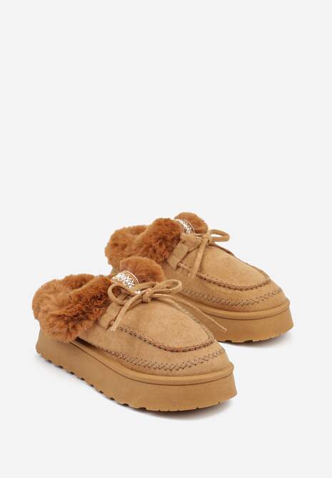 Brązowe Rustykalne Śniegowce z Niską Cholewką Zdobione Futrem i Kokardą Tuspena