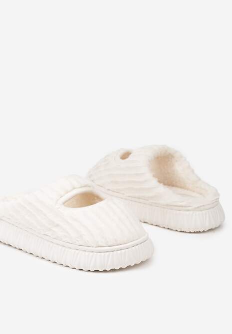 Białe Kapcie Pluszowe z Wycięciem na Nosku Tamiviela
