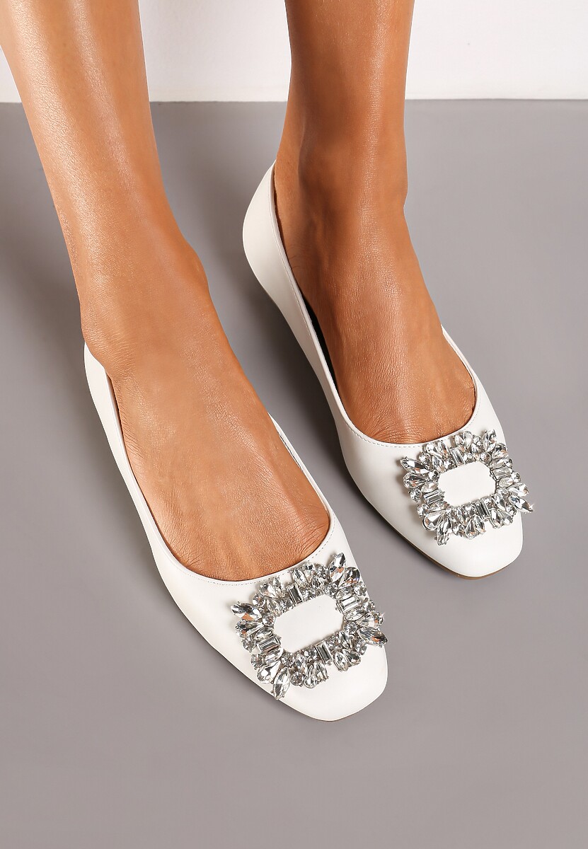 Bordowo-Czerwone Balerinki na Płaskiej Podeszwie z Metaliczną Ozdobą Oranivia