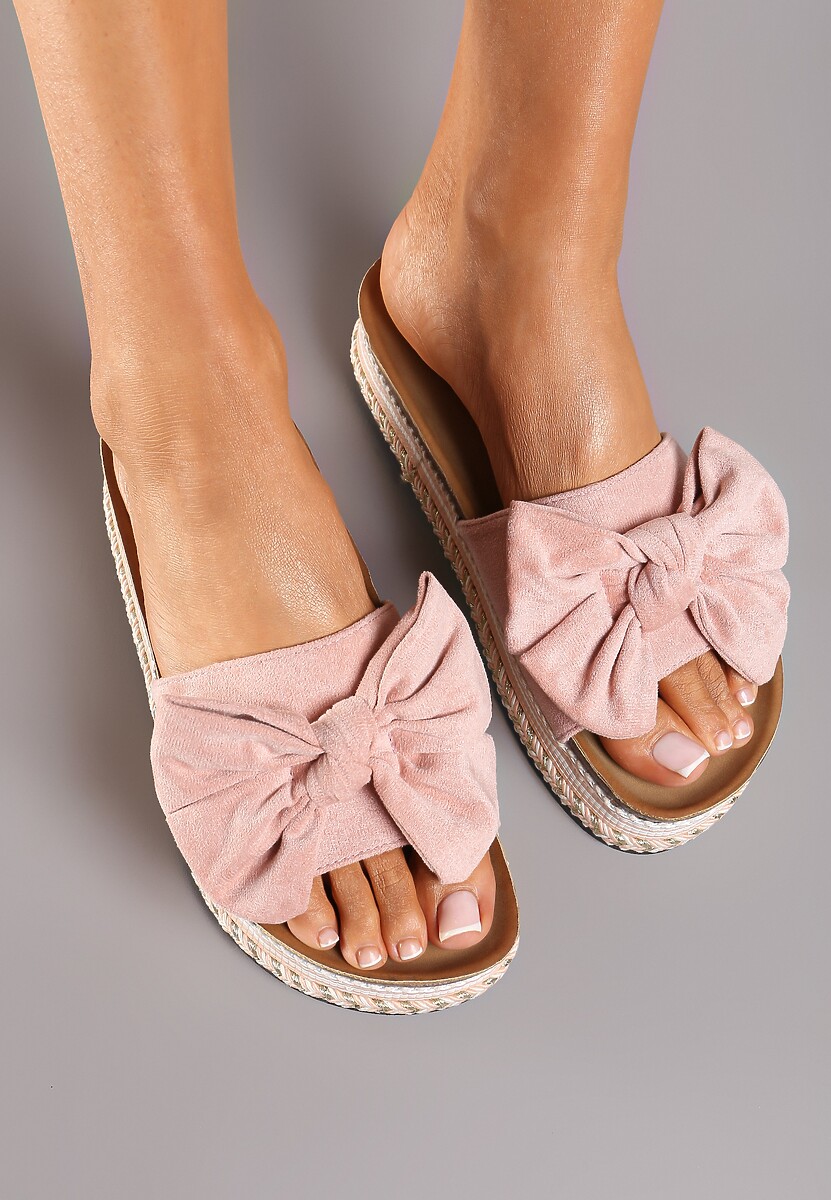 Różowe Klapki Basista