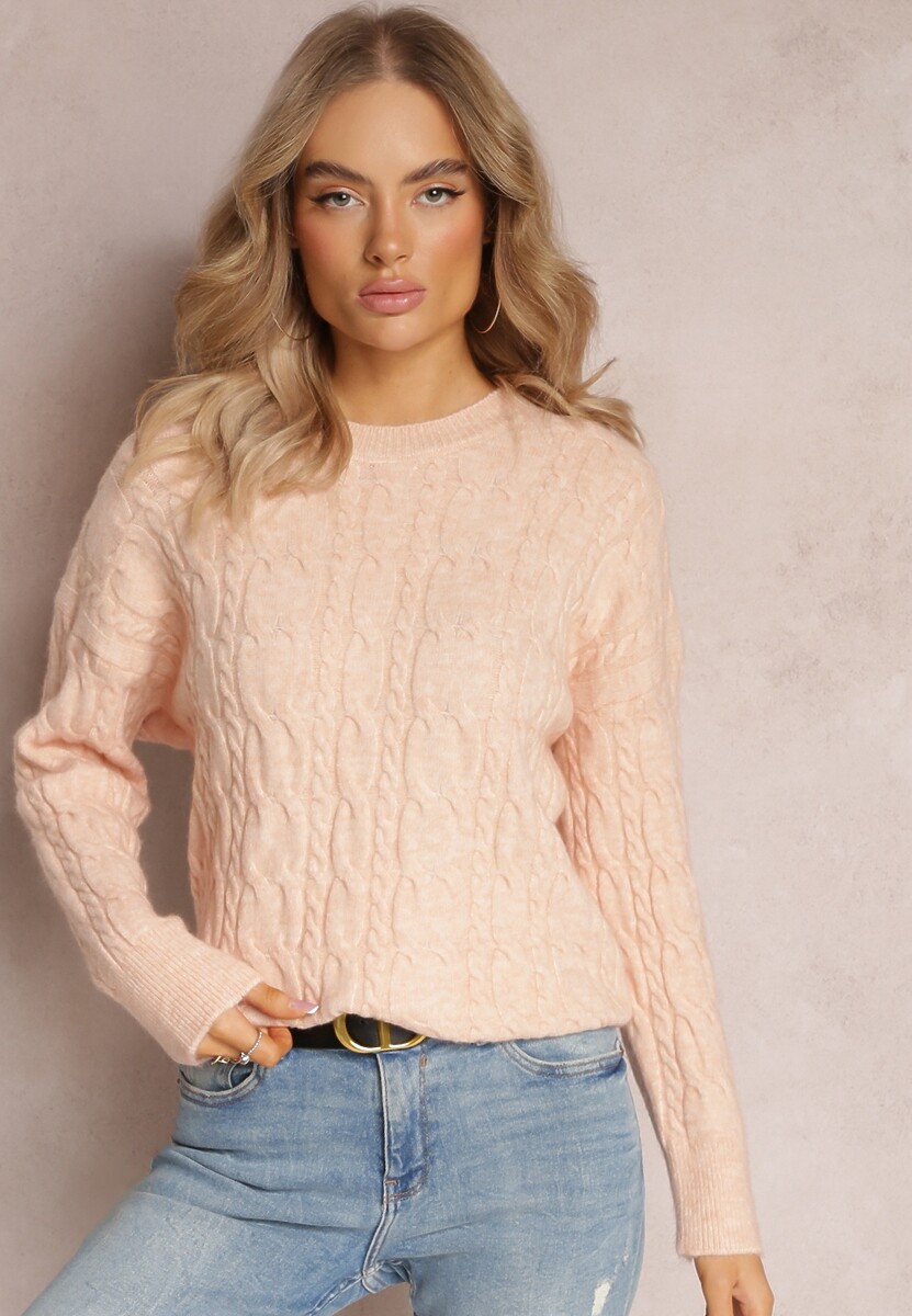 Jasnopomarańczowy Sweter z Okrągłym Dekoltem i Splotem w Warkocze Dawnitta