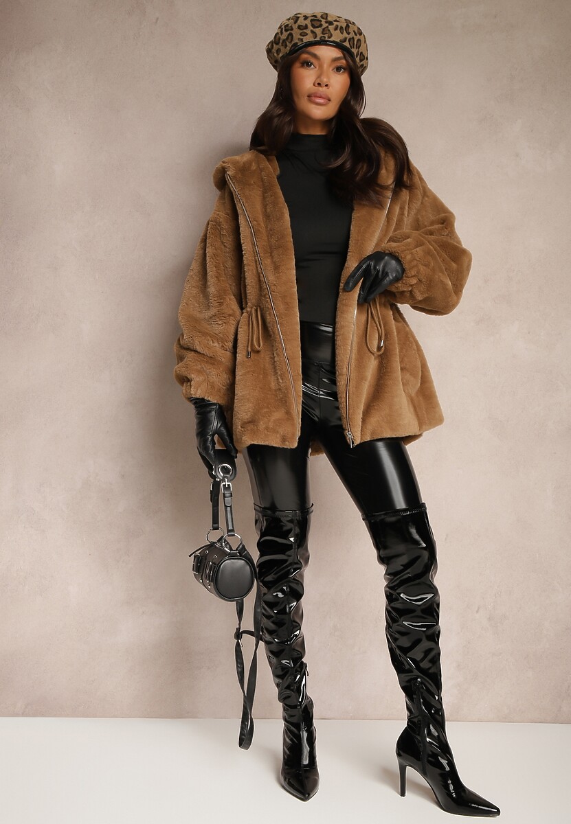 Czarna Kurtka Futerkowa z Kapturem Ściągana w Pasie Weriste