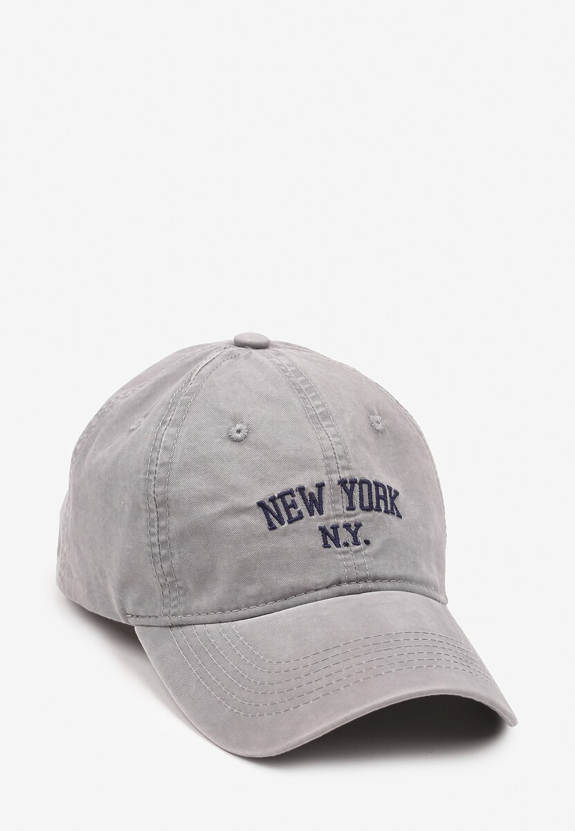 Granatowa Czapka z Daszkiem w Bawełny Zdobiona Napisem w Stylu Haftu Reioni