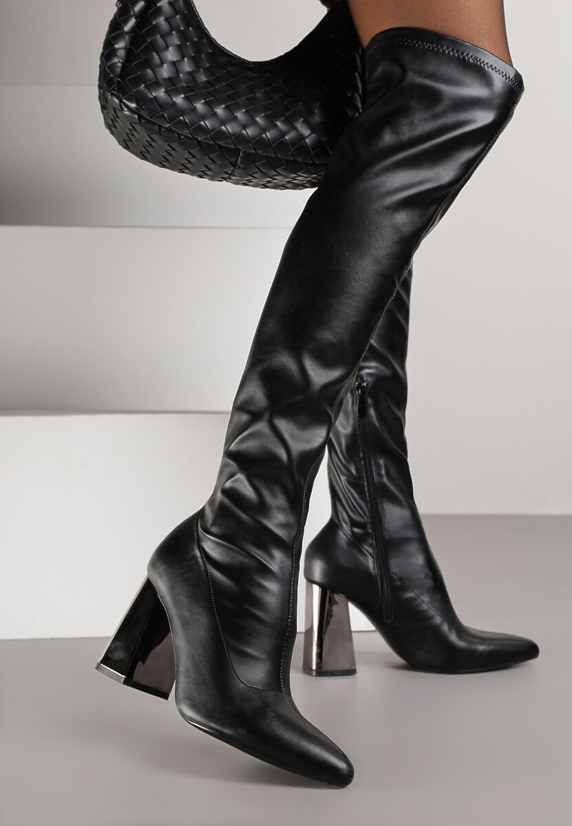 Czarne Dopasowane Kozaki Vices za Kolano na Metalicznym Słupku Todvira