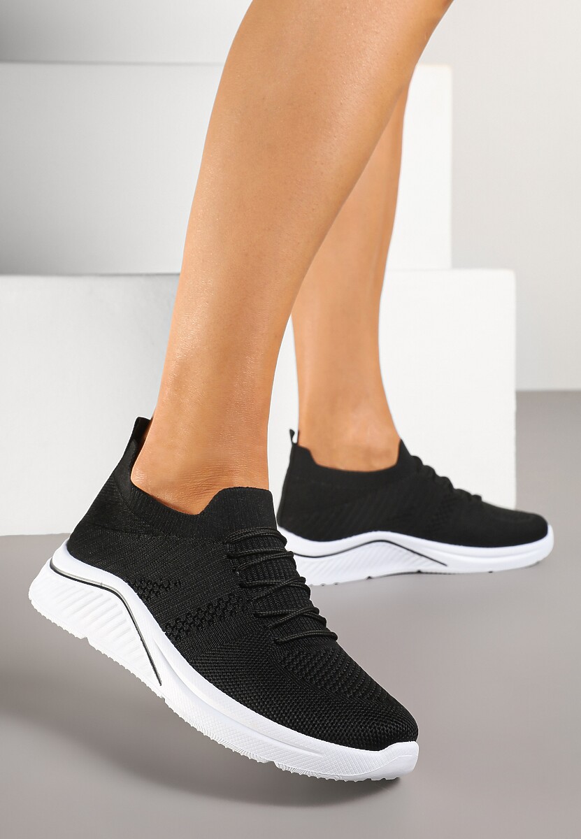 Czarne Siateczkowe Buty Sportowe Sneakersy na Zdobionej Podeszwie Talloti