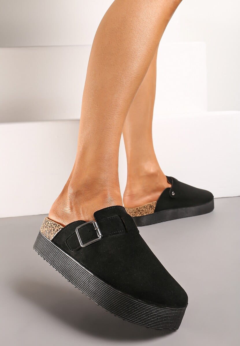 Czarne Klapki Mule w Stylu Chodaków na Grubej Podeszwie z Korka Correlia