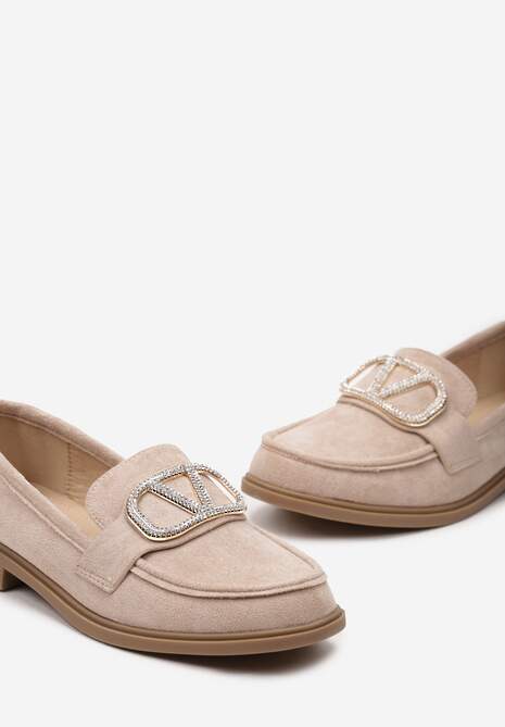 Ciemnobeżowe Mokasyny Ozdobione Klamerką i Cyrkoniami z Ekozamszu Ahira