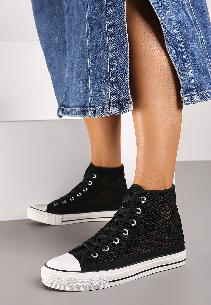 Czarne Trampki za Kostkę z Perforacją Welagia