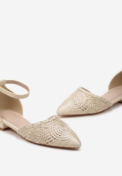 Beżowe Sandały na Płaskim Słupku z Plecionym Noskiem w Szpic Haprioa