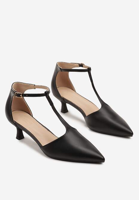 Czarne Czółenka na Kaczuszce Ozdobione Paskiem Karlio