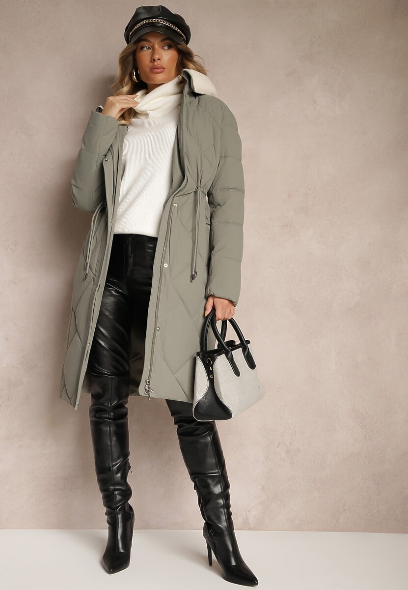 Zielona Kurtka z Kapturem Ozdobiona Pikowaniem Sznurkami w Pasie i Kołnierzem Ellariana