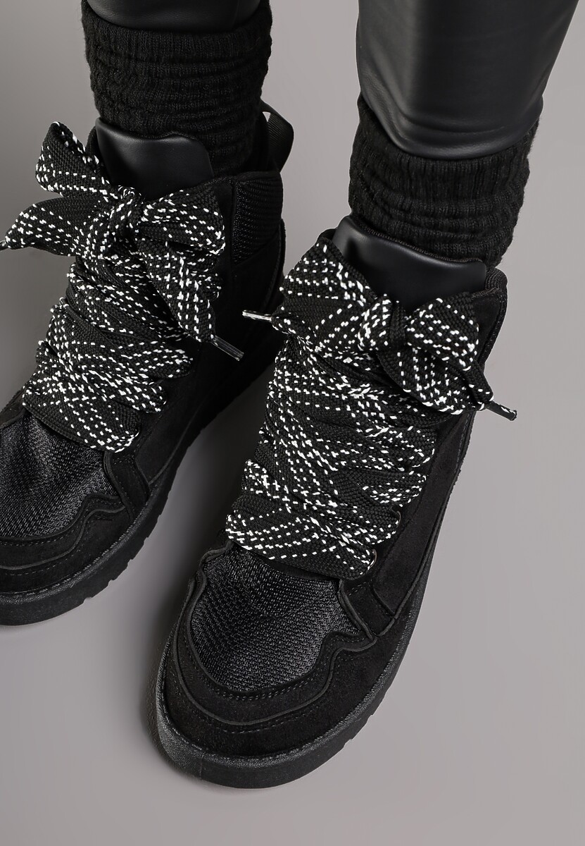Czarne Sneakersy Ozdobione Sznurówkami w Geometryczny Wzór Avoslia