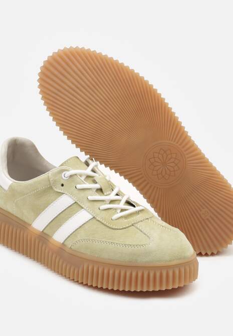 Jasnozielone Sneakersy z Zamszu na Niskiej Platformie Tenafina