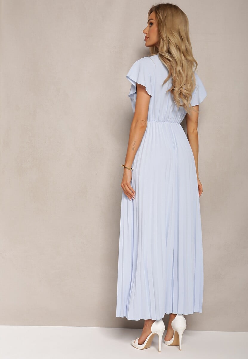 Jasnoniebieska Plisowana Sukienka Maxi o Rozkloszowanym Kroju z Kopertowym Dekoltem Ofilva