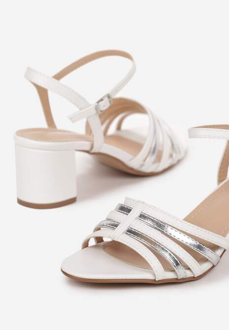 Białe Sandały na Słupku Dodyn