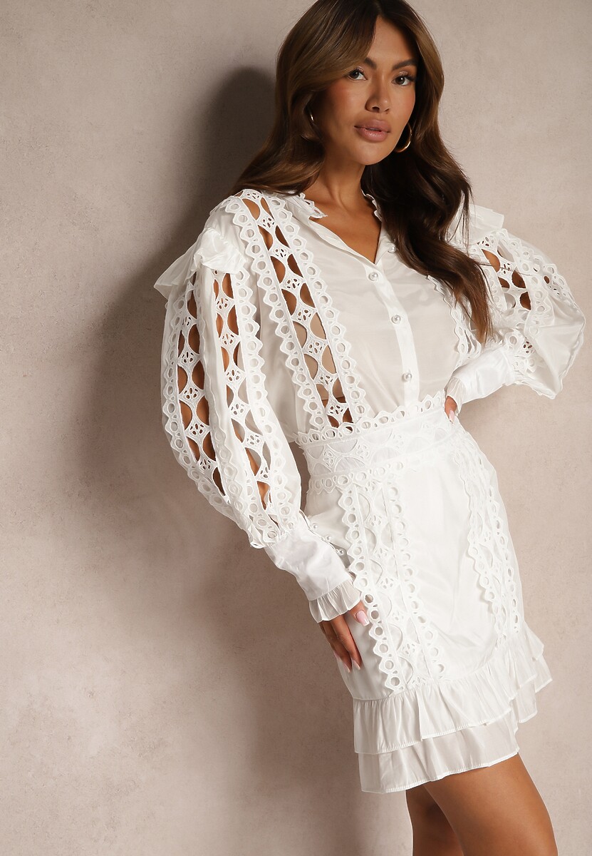 Beżowy Komplet Ażurowy z Bawełną Spódnica i Koszula Ozdobiona Guzikami z Pereł Leninia