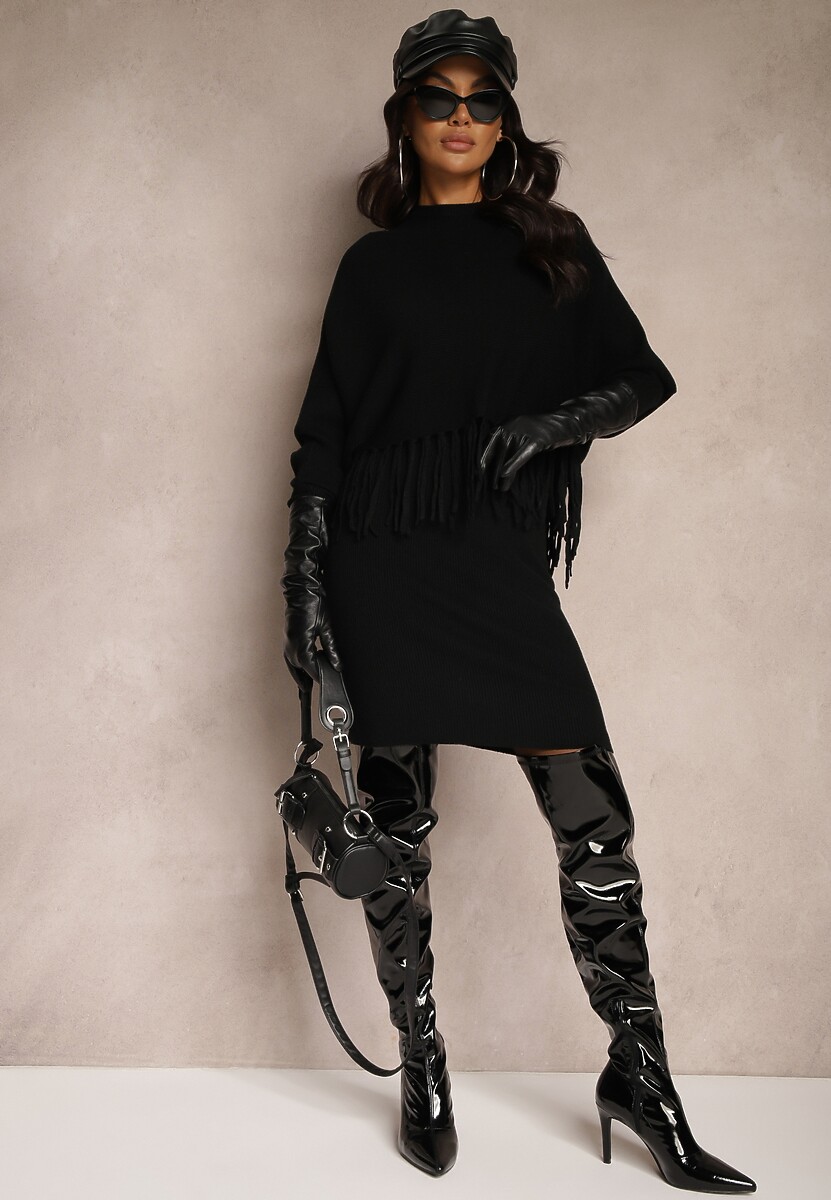 Czarny Komplet z Wiskozą w Prążki Dopasowana Sukienka i Nietoperzowa Bluzka z Frędzlami Vaiella